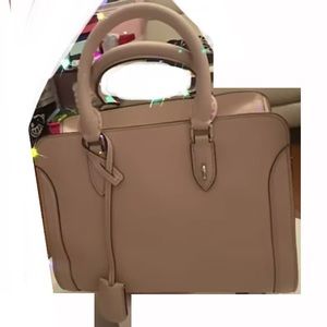 ISO top handle bag blush/beige color